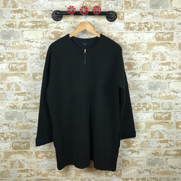 Ann Taylor Jackets & Blazers - Ann taylor black zip up jacket